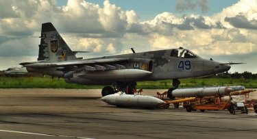 Су-25 с ракетами Zumi